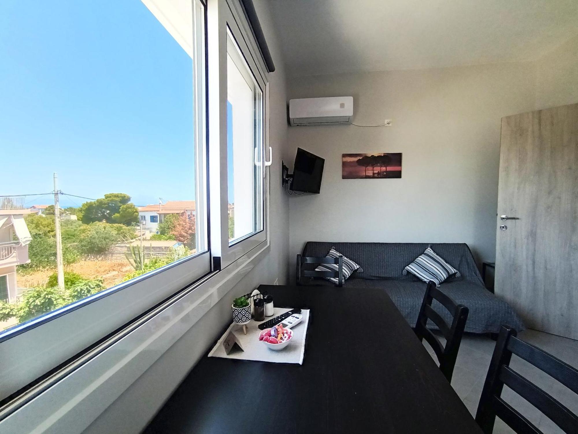Airport Palmtree Apartments - 15Min From Airport Artemida  Eksteriør billede